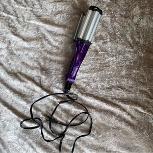 Bedhead hair crimper